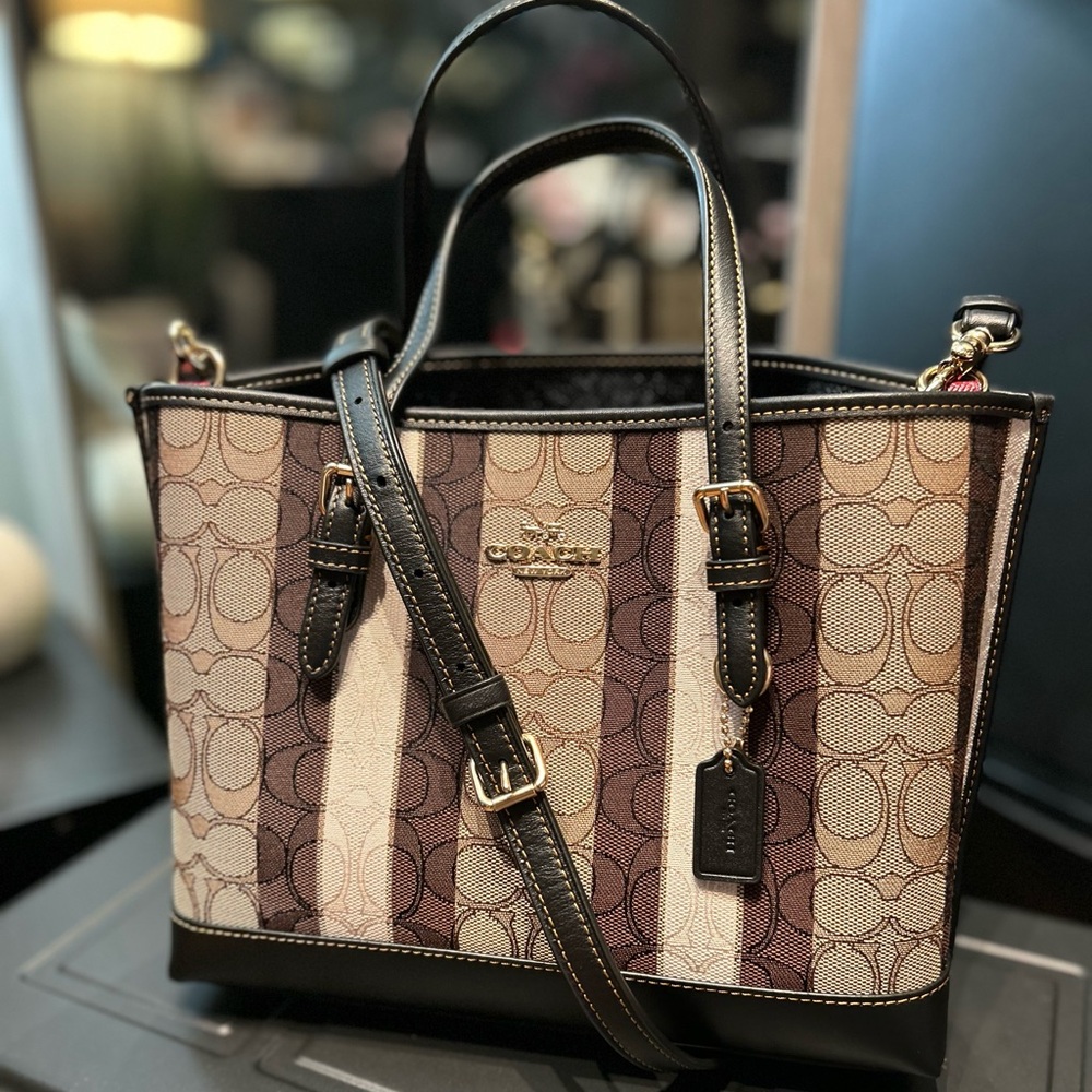 BAG COACH….MOLLIE TOTE IN SIGNATURE JACQUARD WITH STRIPES